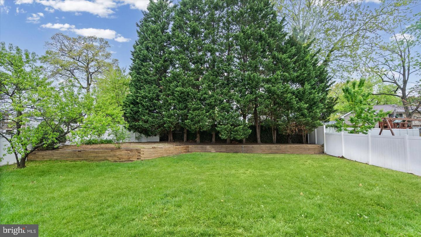 7956 Oakwood Rd Property Photo 37