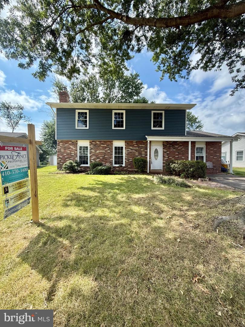 932 Winterhaven Dr Property Photo 1
