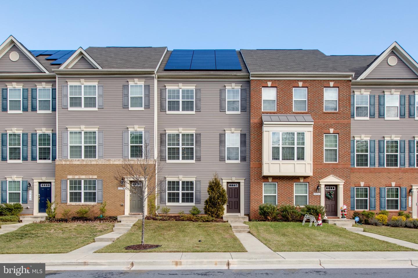 1314 HAWTHORN DR Property Photo 1