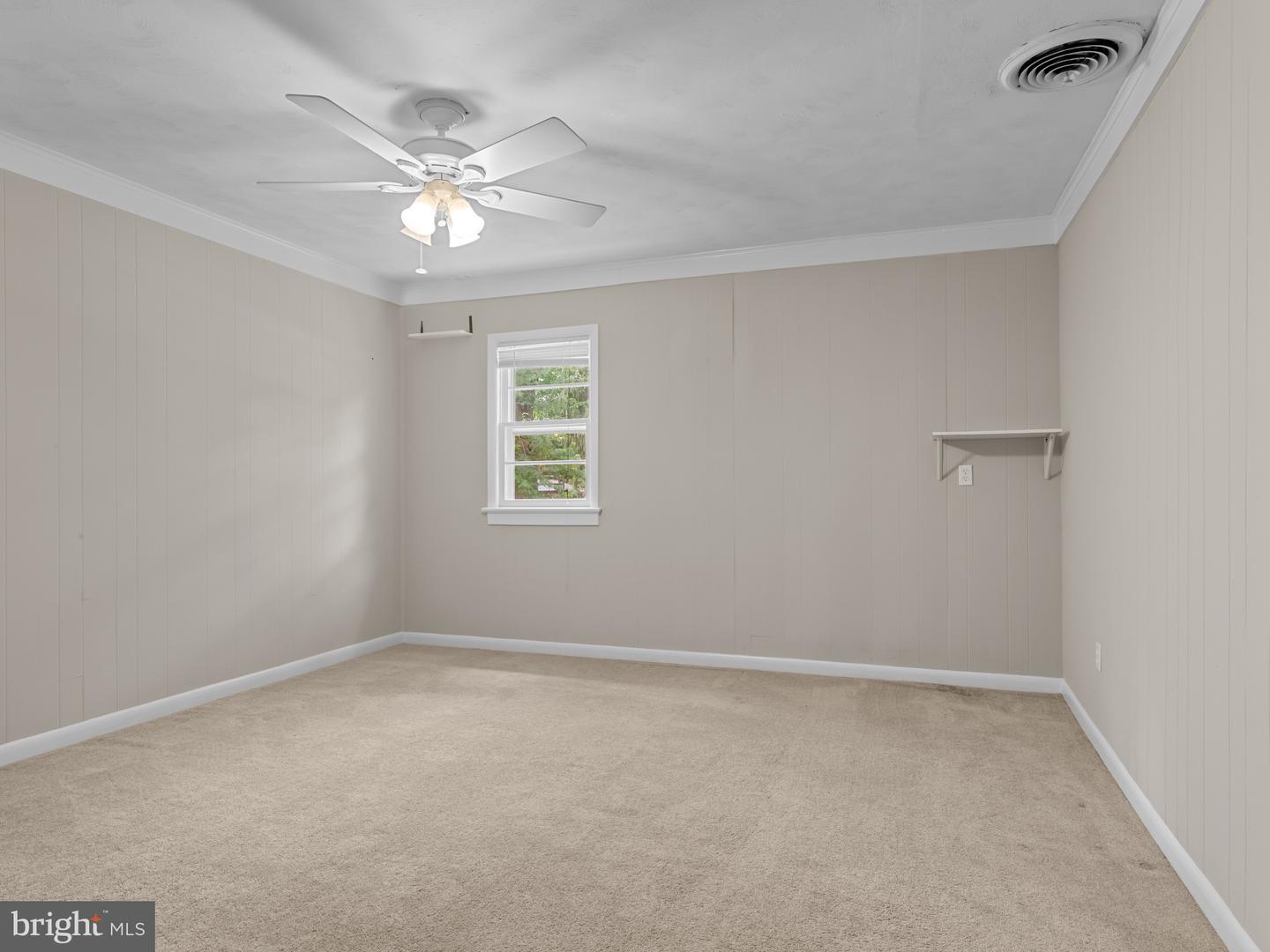 1413 Central Ave E Property Photo 14