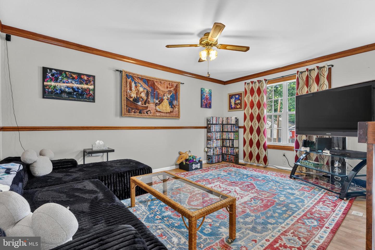 1105 Hotel Dr Property Photo 4