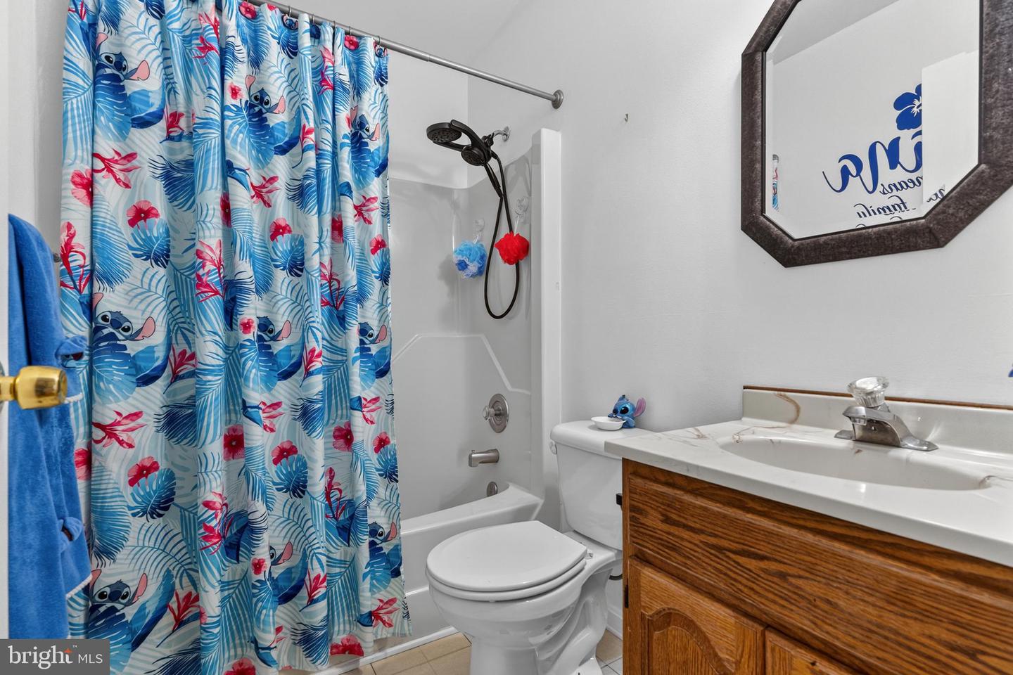 1105 Hotel Dr Property Photo 8
