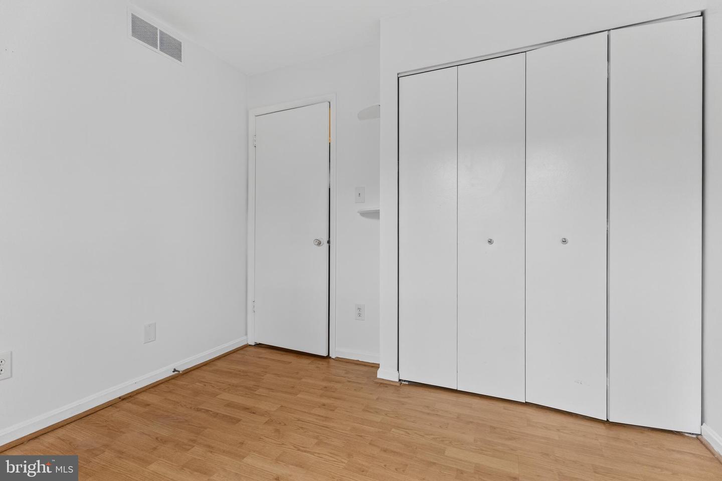 1105 Hotel Dr Property Photo 14