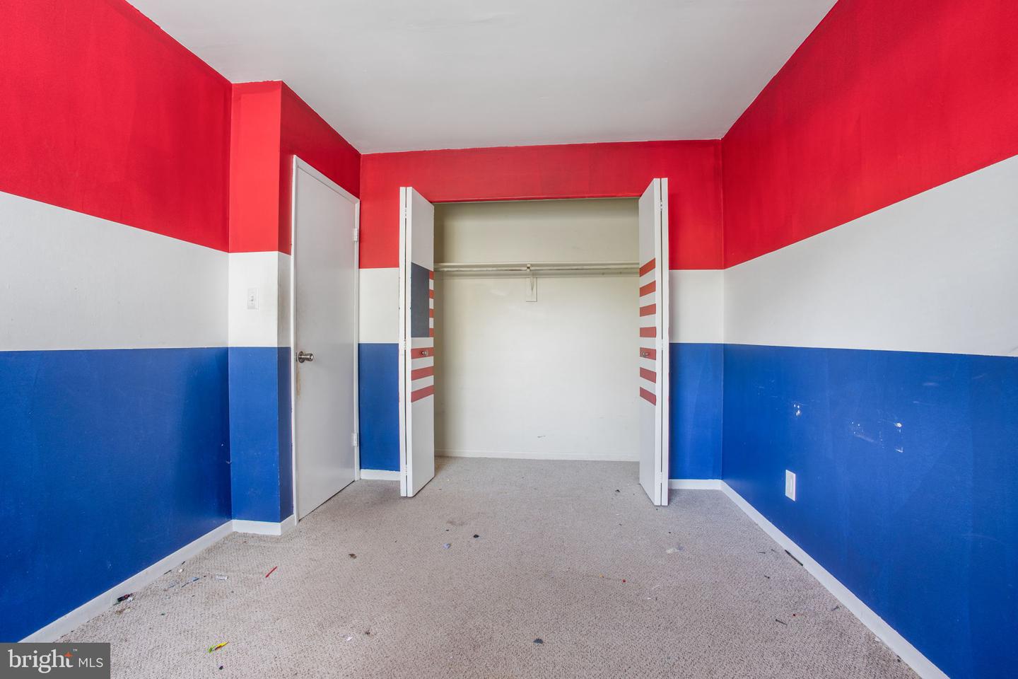 1073 Kings Rd Property Photo 29