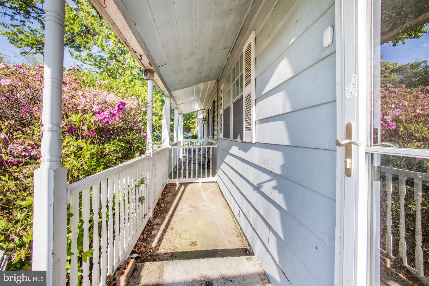 1073 Kings Rd Property Photo 42