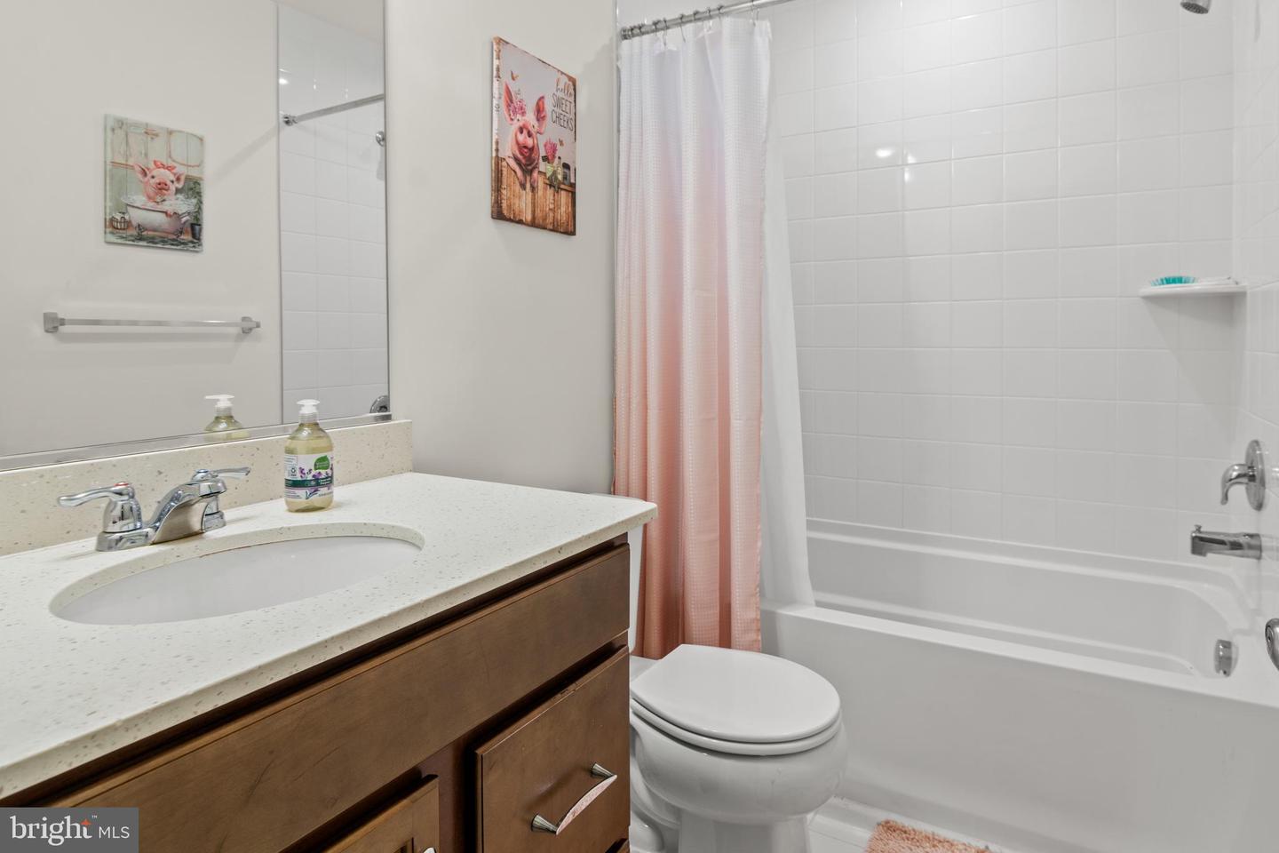 1620 Aster Ln Property Photo 24