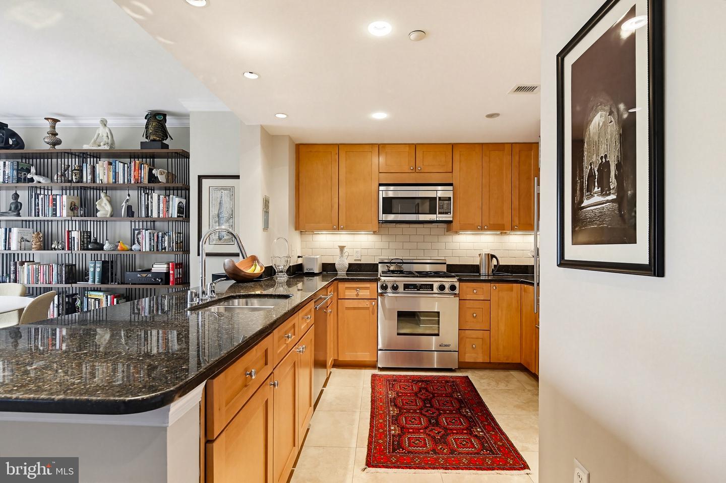 5 Park Pl #732 Property Photo 34