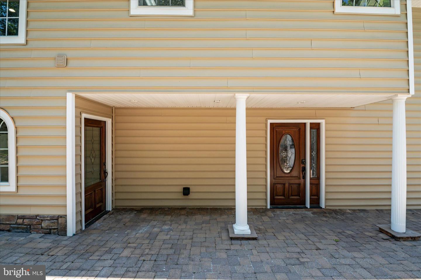 401 Beach Dr Property Photo 48