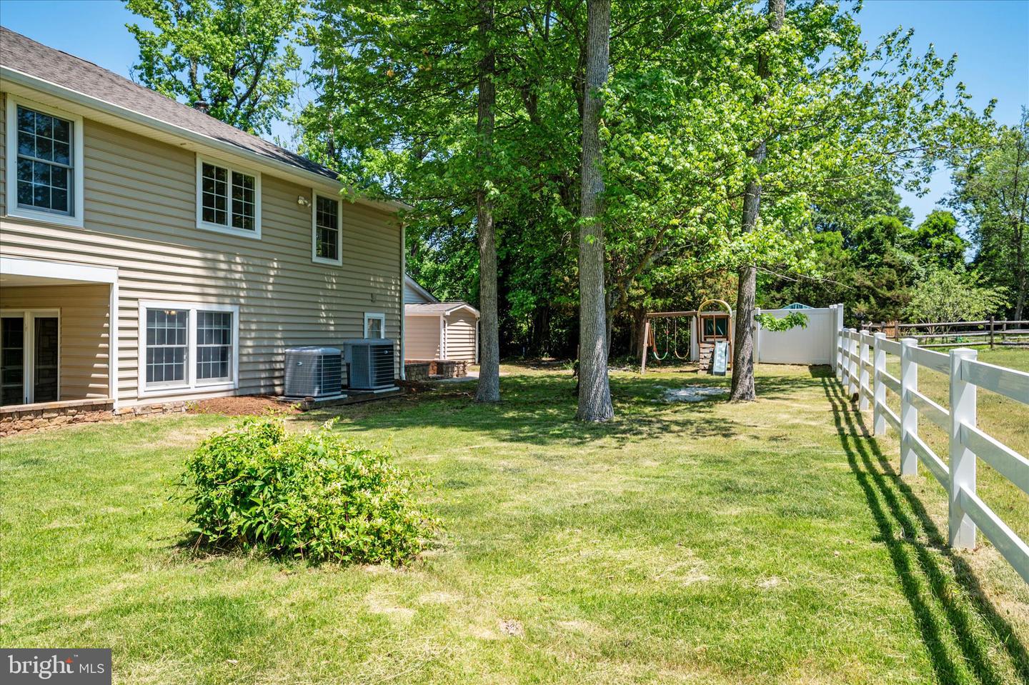 401 Beach Dr Property Photo 55