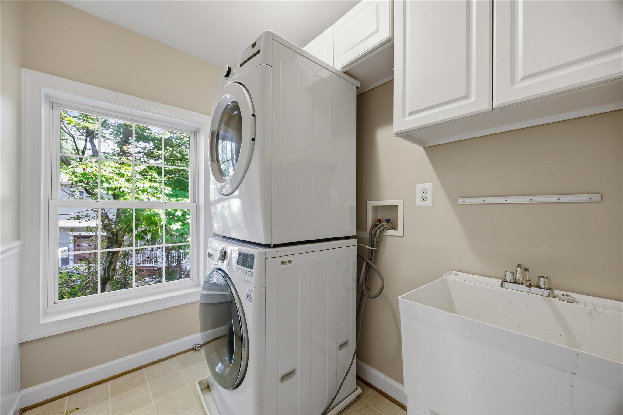 262 Capote Ct E Property Photo 43