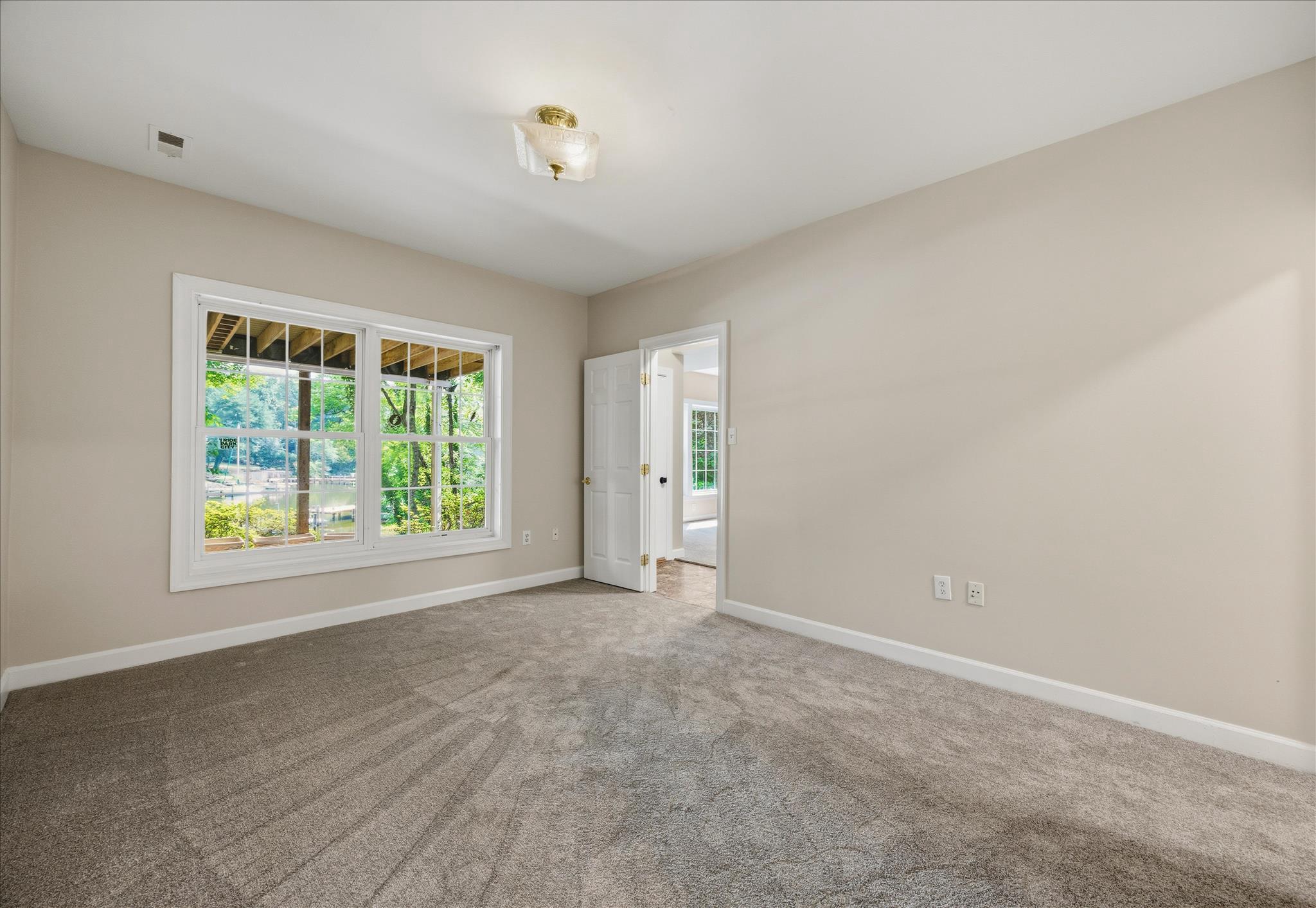 262 Capote Ct E Property Photo 51