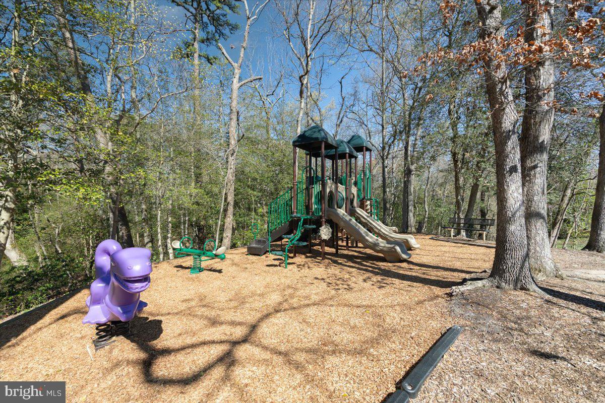262 Capote Ct E Property Photo 73