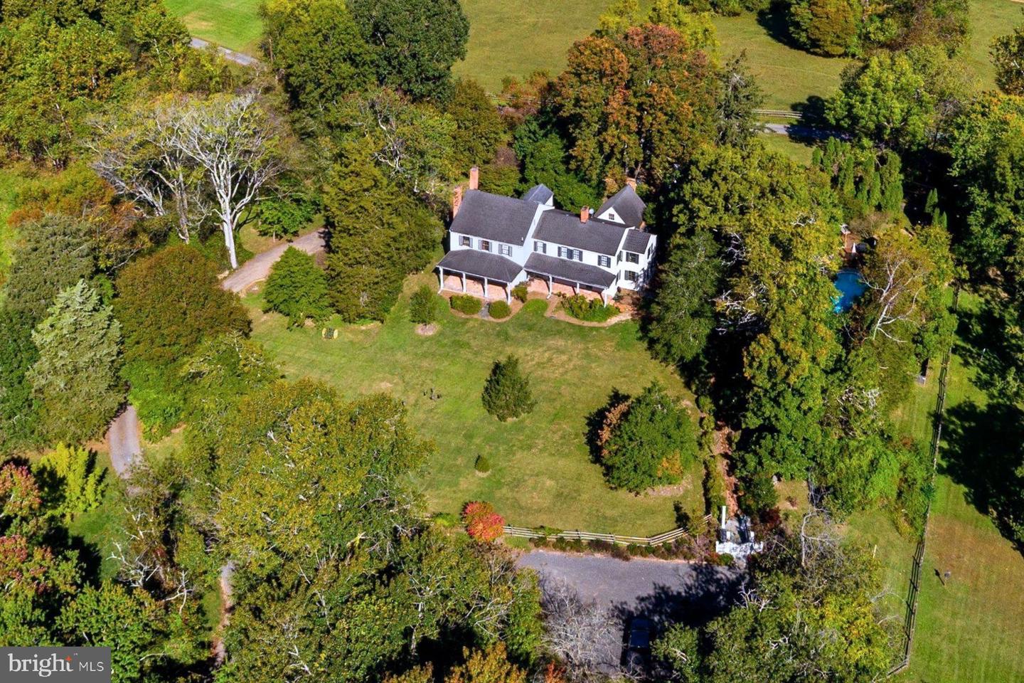 5503 Brooks Woods Rd Property Photo 1