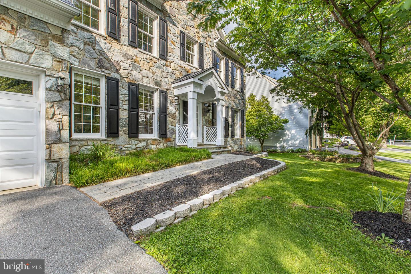 2906 BOYDS COVE DR