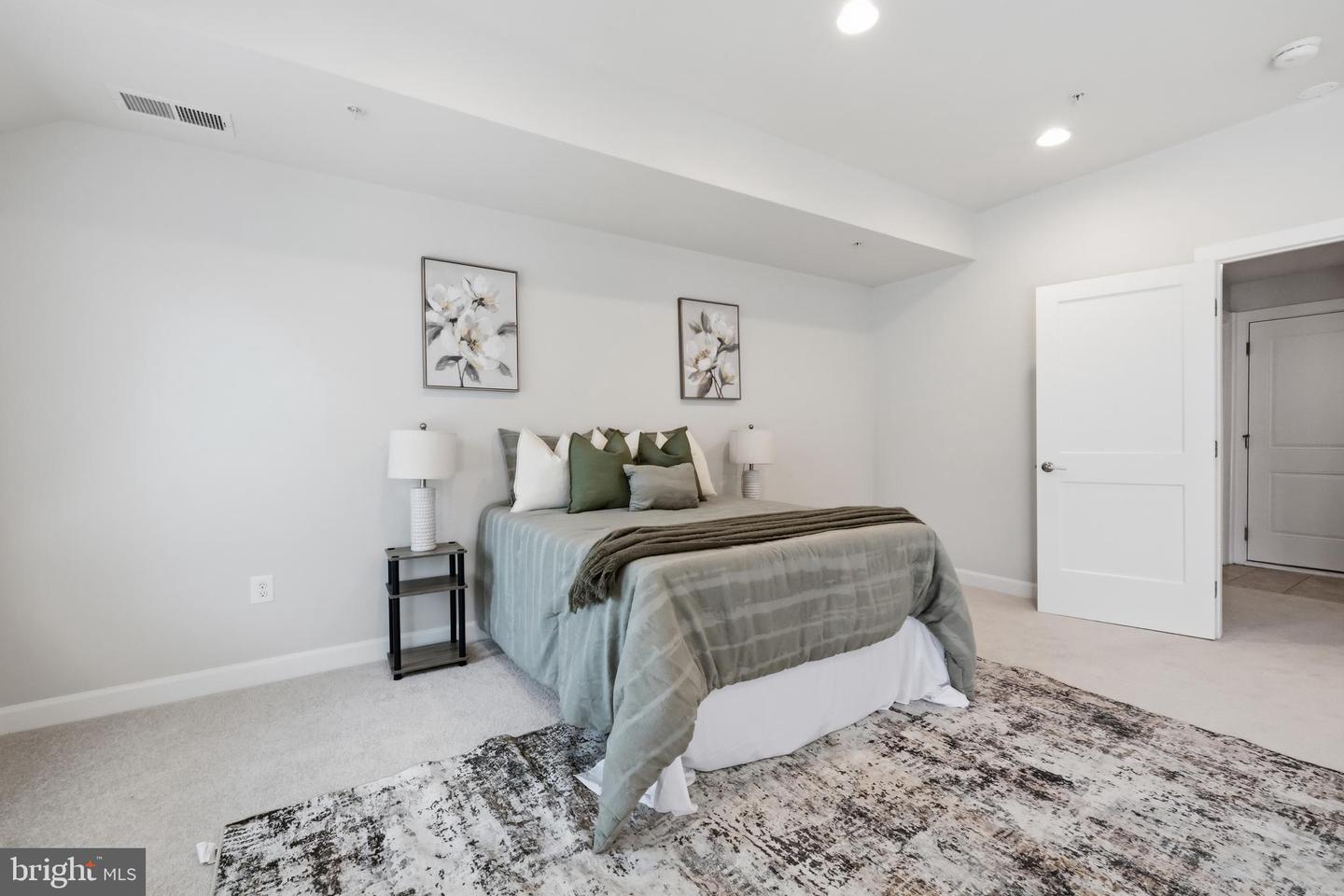 7533 Pelham Way Property Photo 48