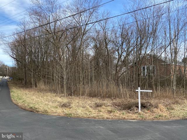 1027 Old Turkey Point Rd Property Photo 7
