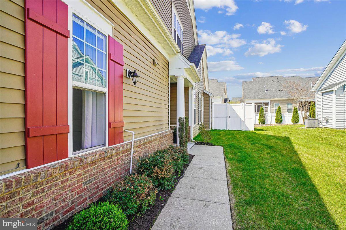 2638 Dragon Fly Way Property Photo 3