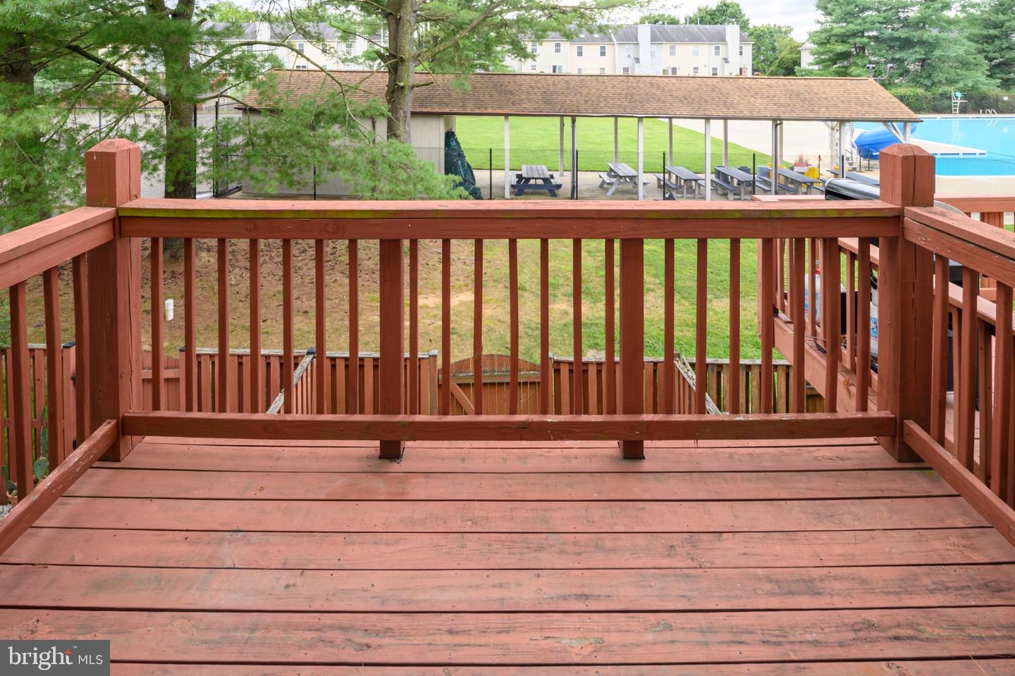 1125 Simsbury Ct Property Photo 16