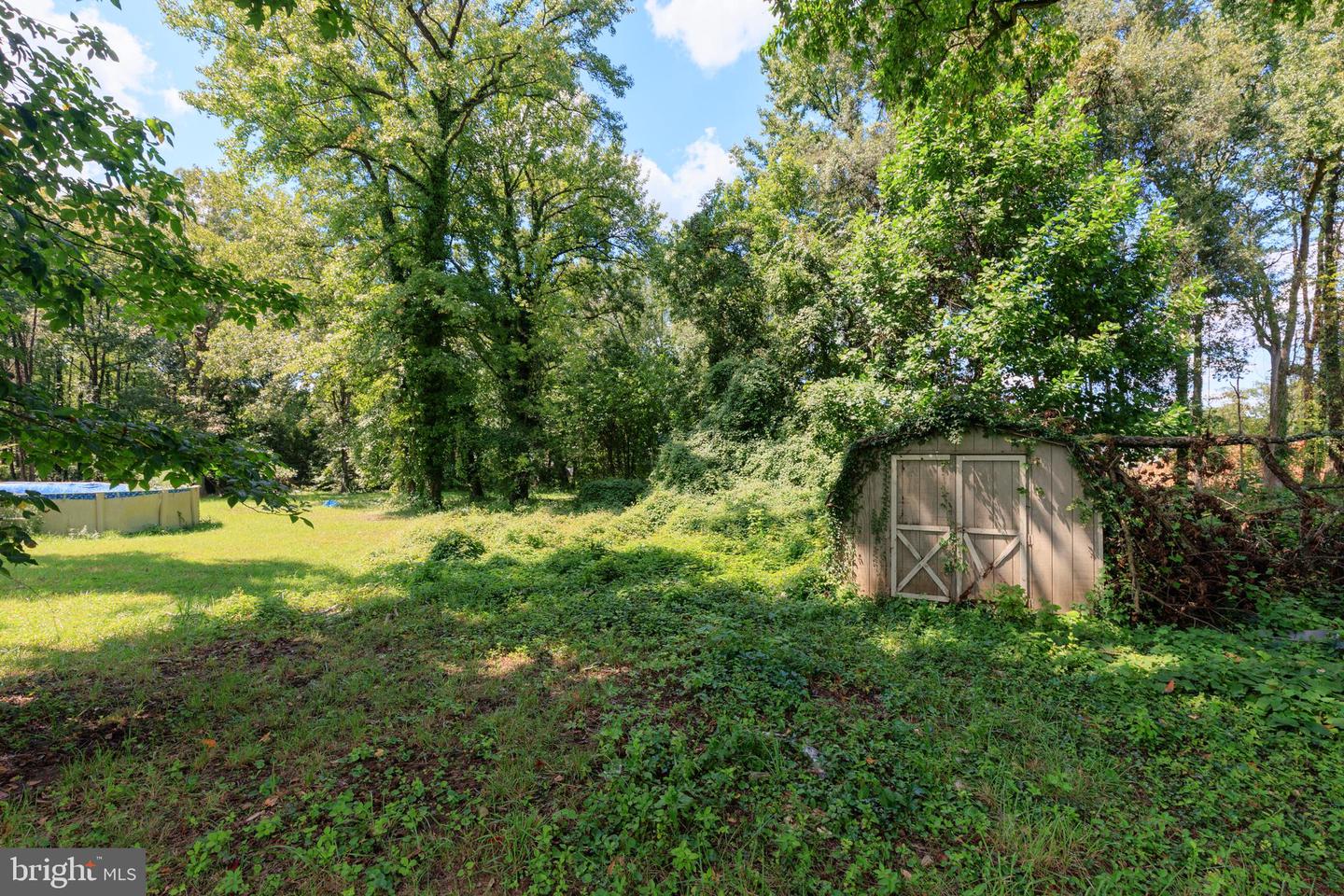 7326 Green Acres Dr Property Photo 4