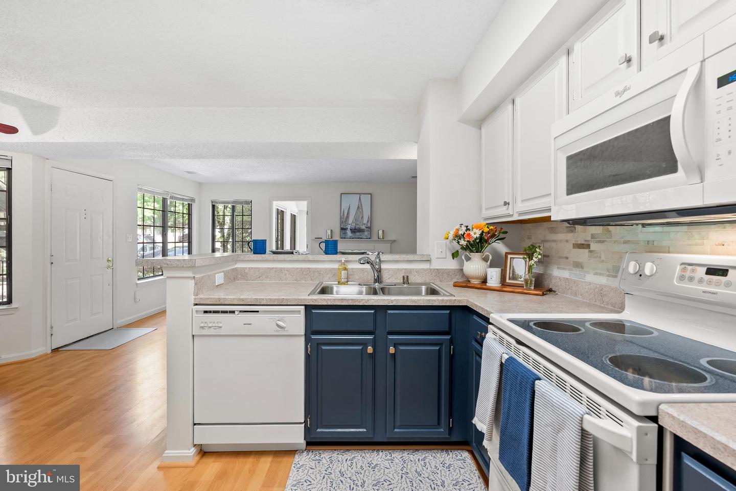 1611-a Airy Hill Ct #9a Property Photo 1