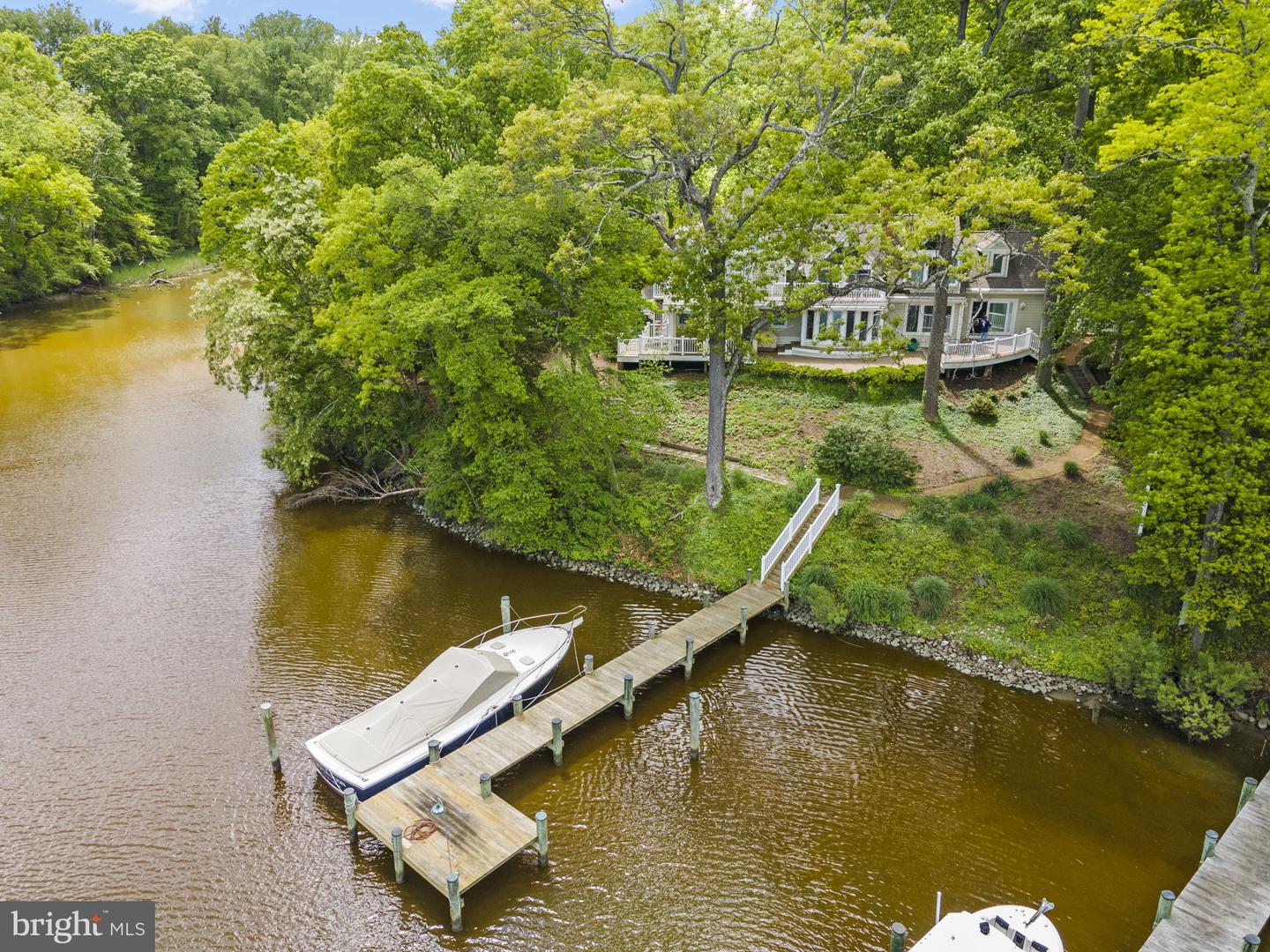 1009 Dulaney Ln Property Photo 17