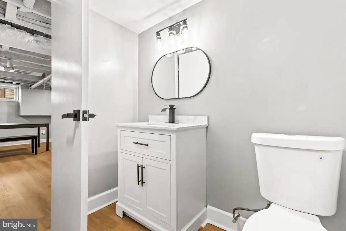 301 Beverley Pl Property Photo 12