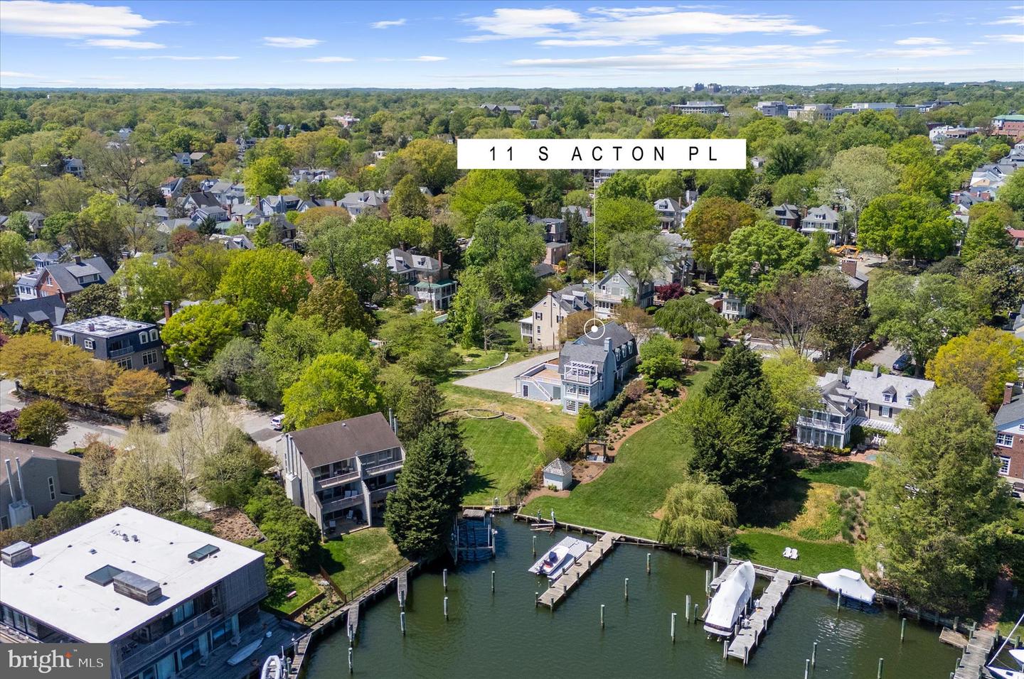 11 S ACTON PL