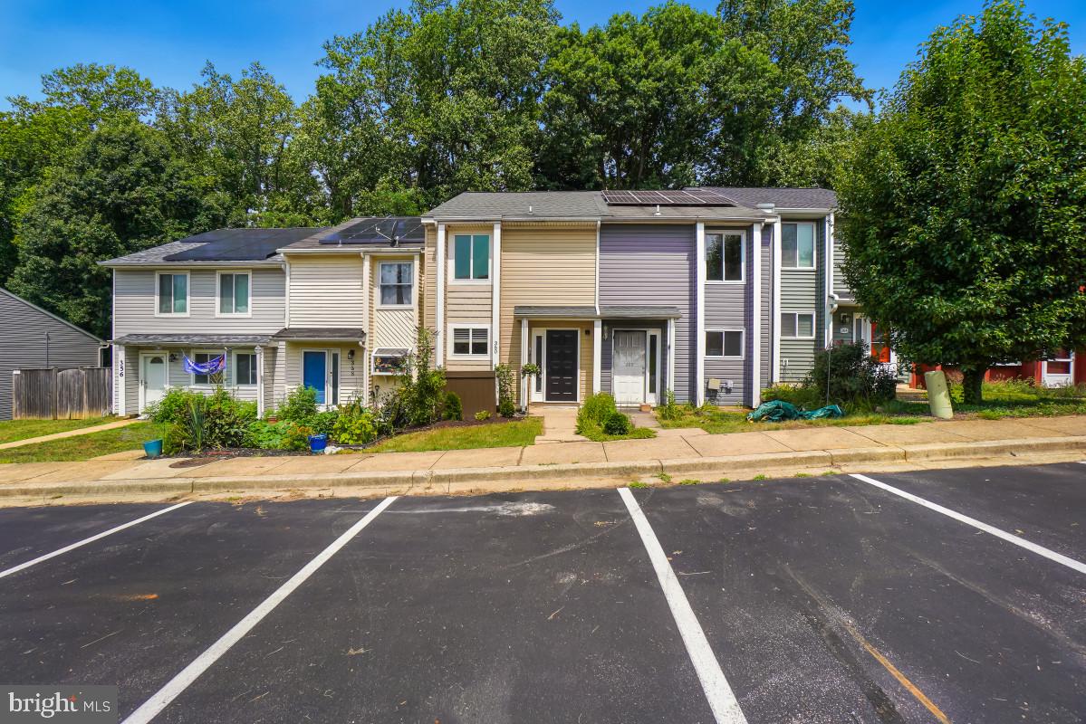 360 Carronade Way Property Photo 2