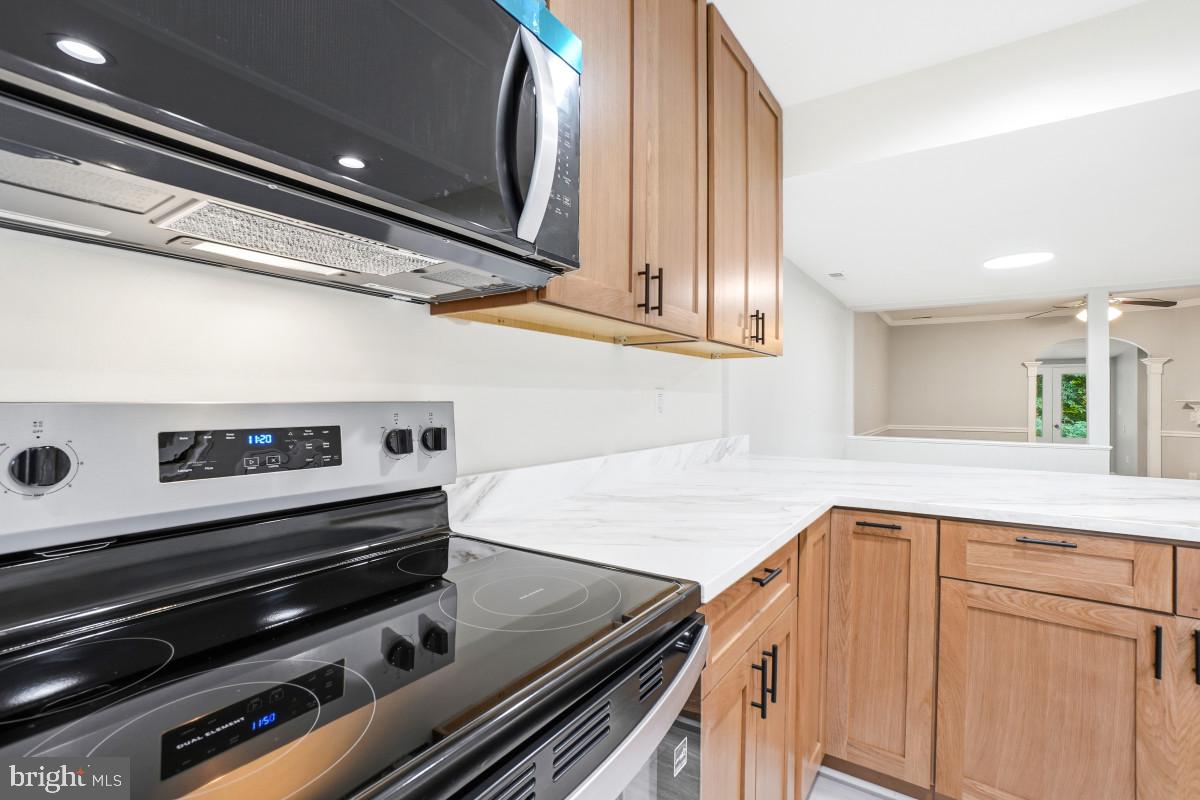 360 Carronade Way Property Photo 6