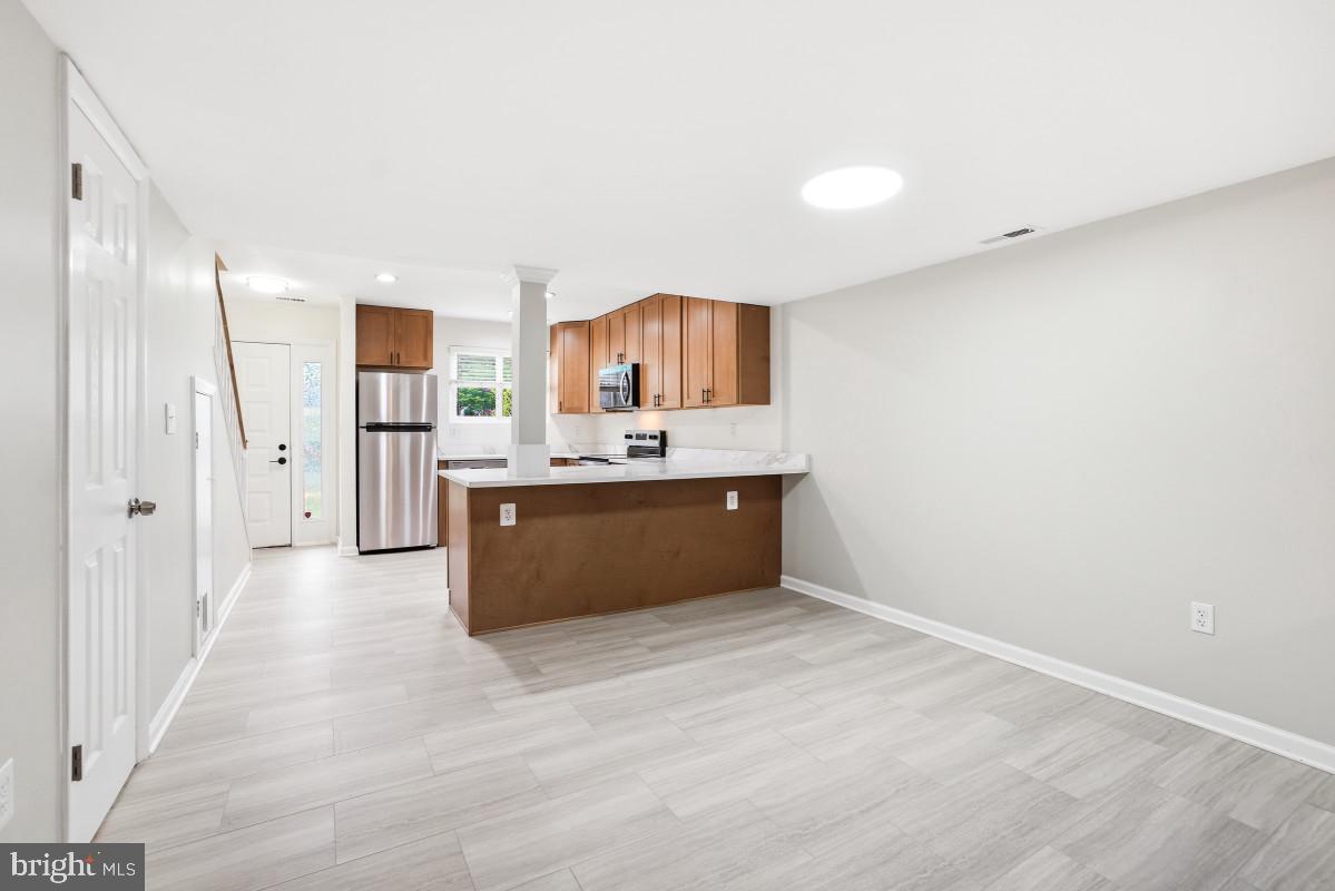 360 Carronade Way Property Photo 10