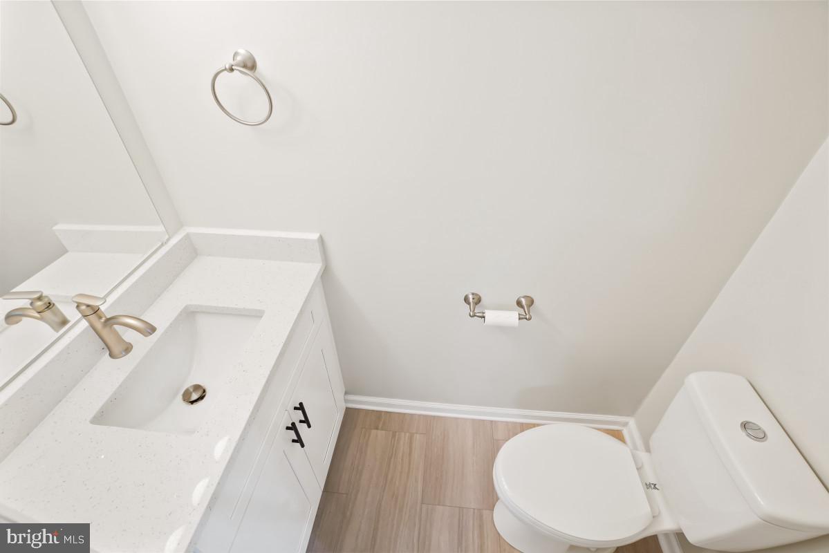 360 Carronade Way Property Photo 16