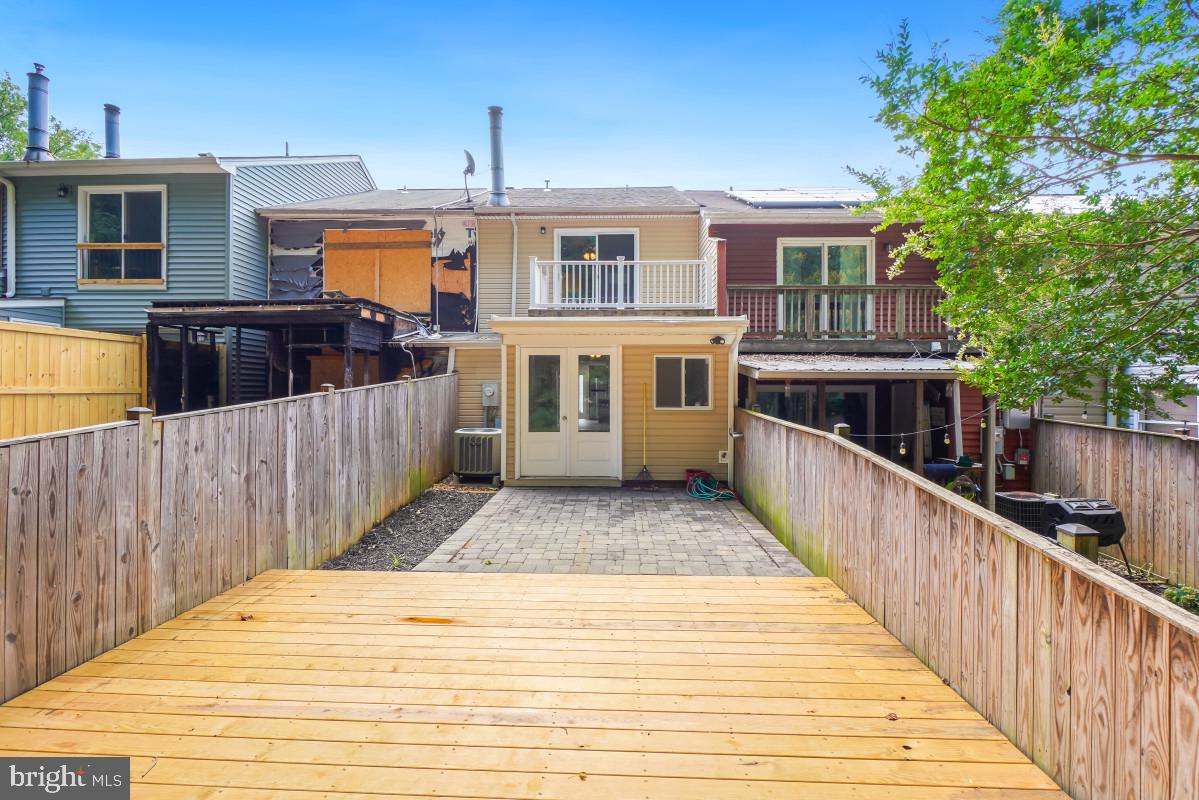360 Carronade Way Property Photo 25
