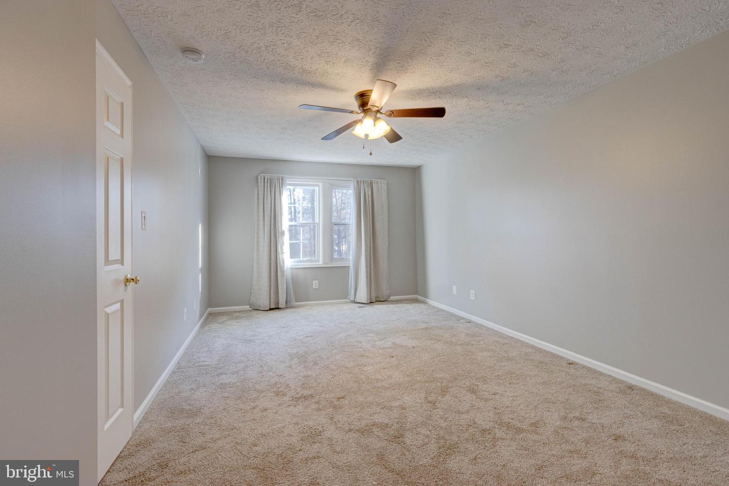 7925 Carriage Dr Property Photo 18