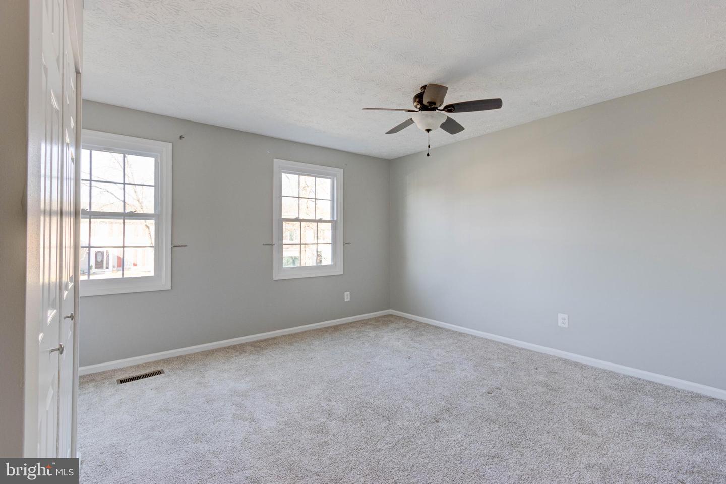 7925 Carriage Dr Property Photo 22