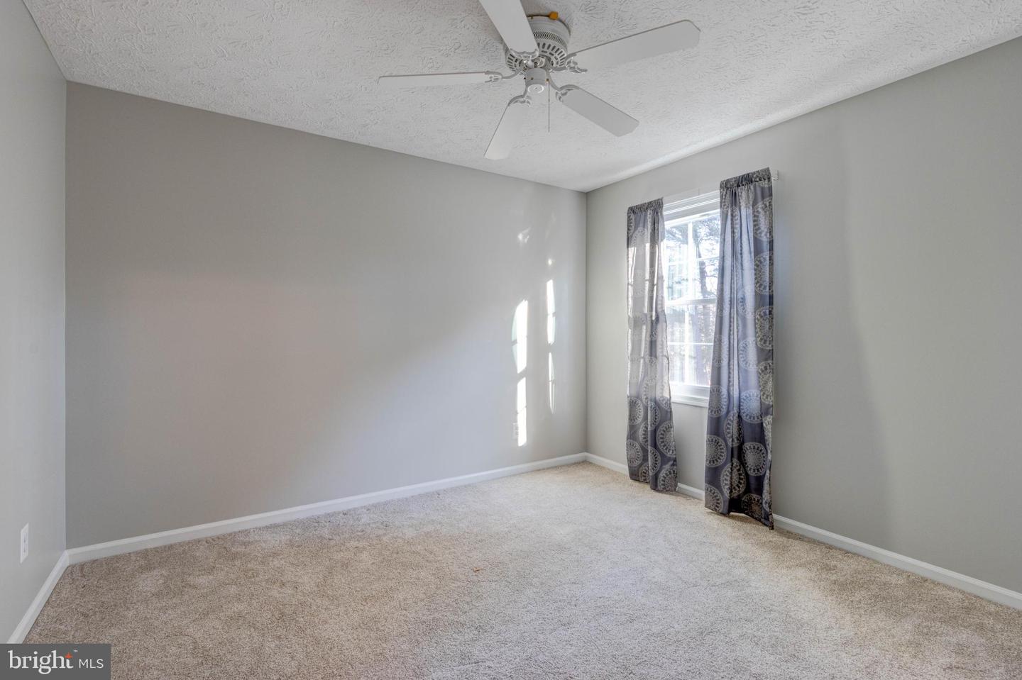 7925 Carriage Dr Property Photo 24