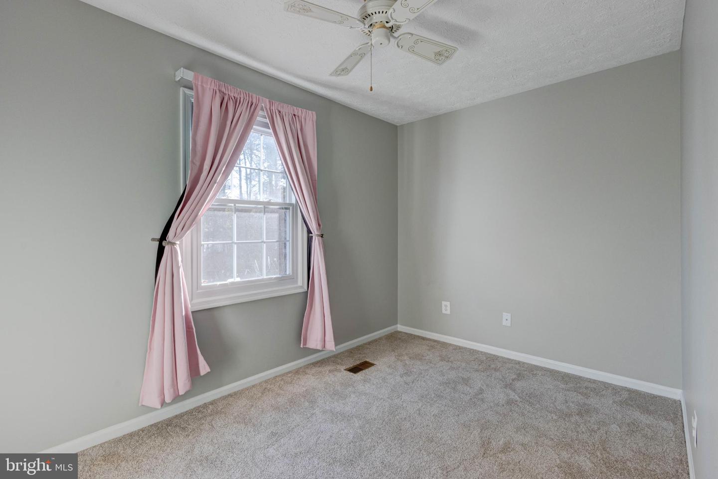 7925 Carriage Dr Property Photo 25
