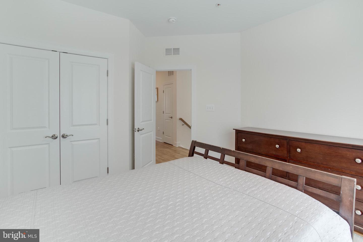 1523 Burnell Dr Property Photo 31