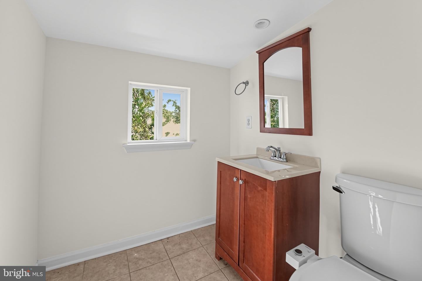 215 Sycamore Property Photo 14