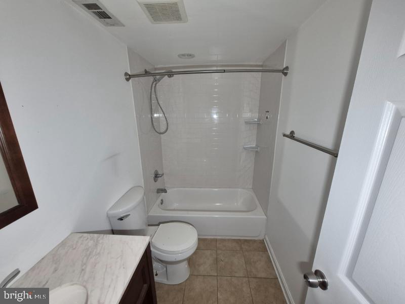 215 Sycamore Property Photo 15