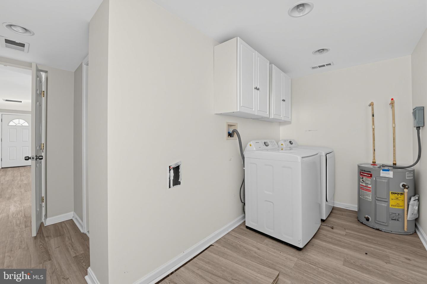 215 Sycamore Property Photo 20