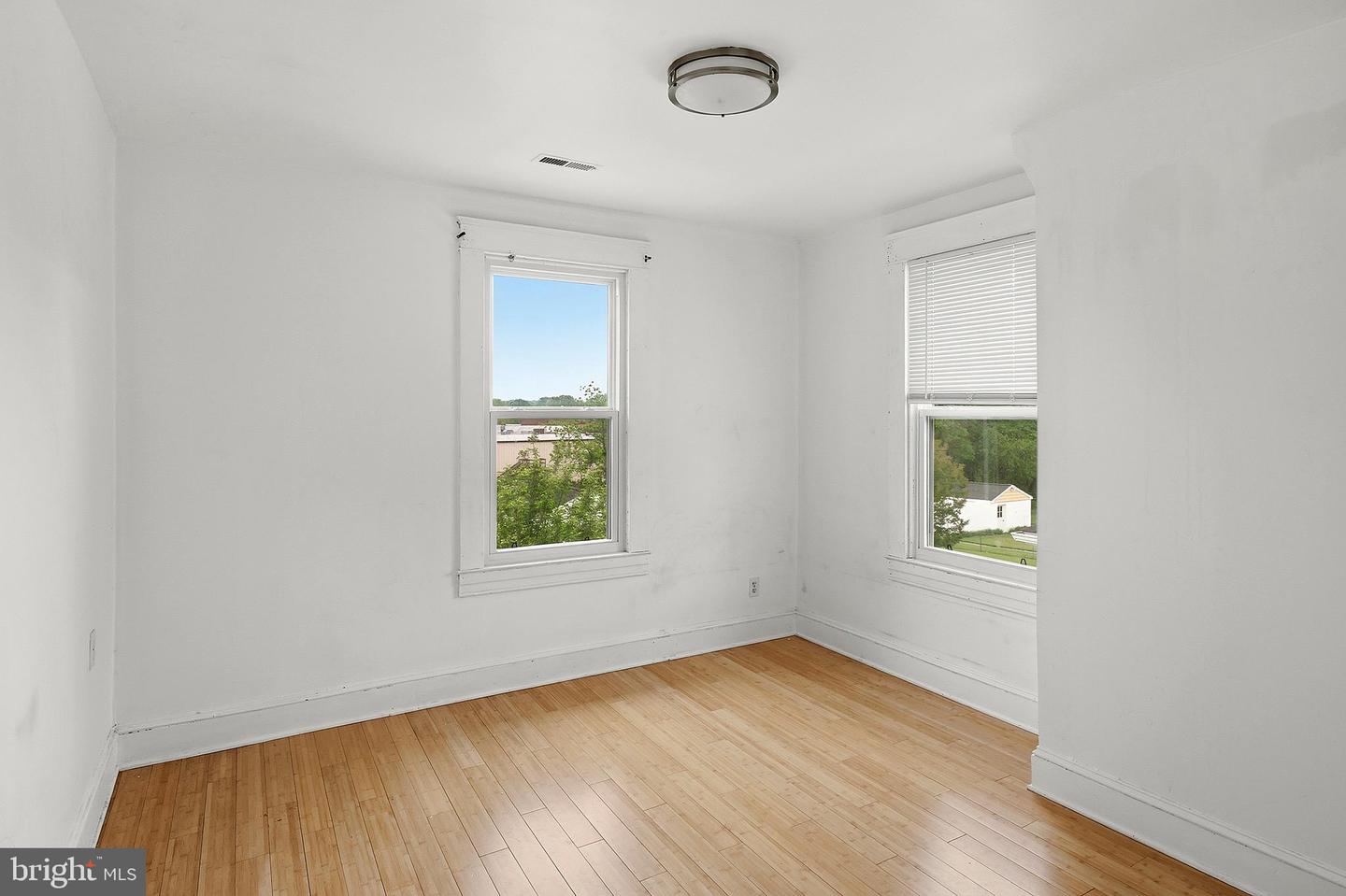 7532 Baltimore Annapolis Blvd Property Photo 18
