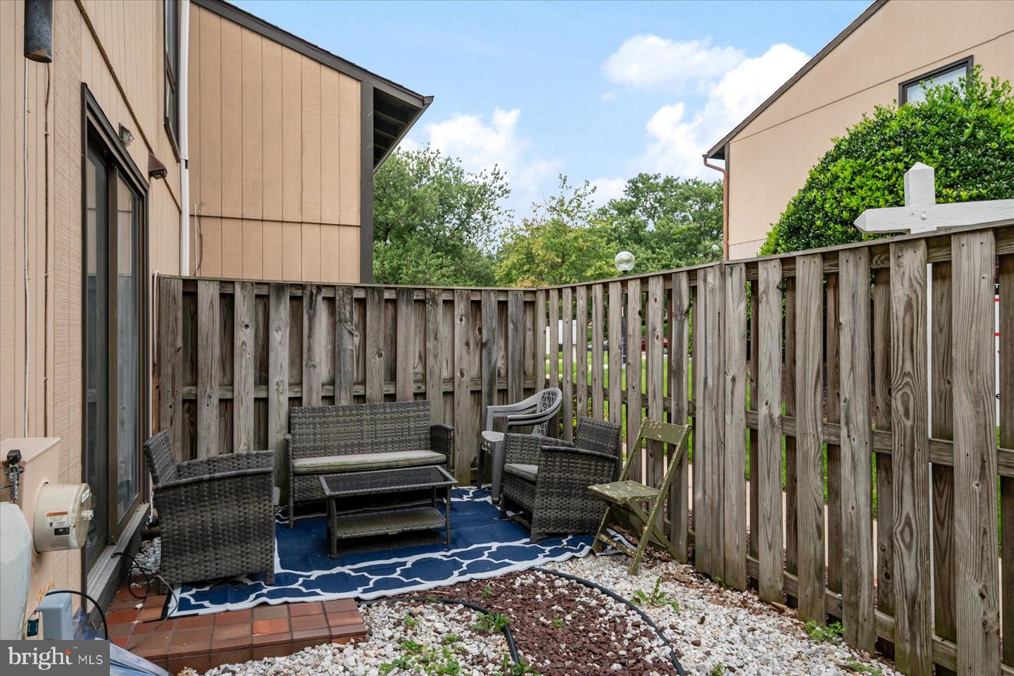 516 West Ct Property Photo 11