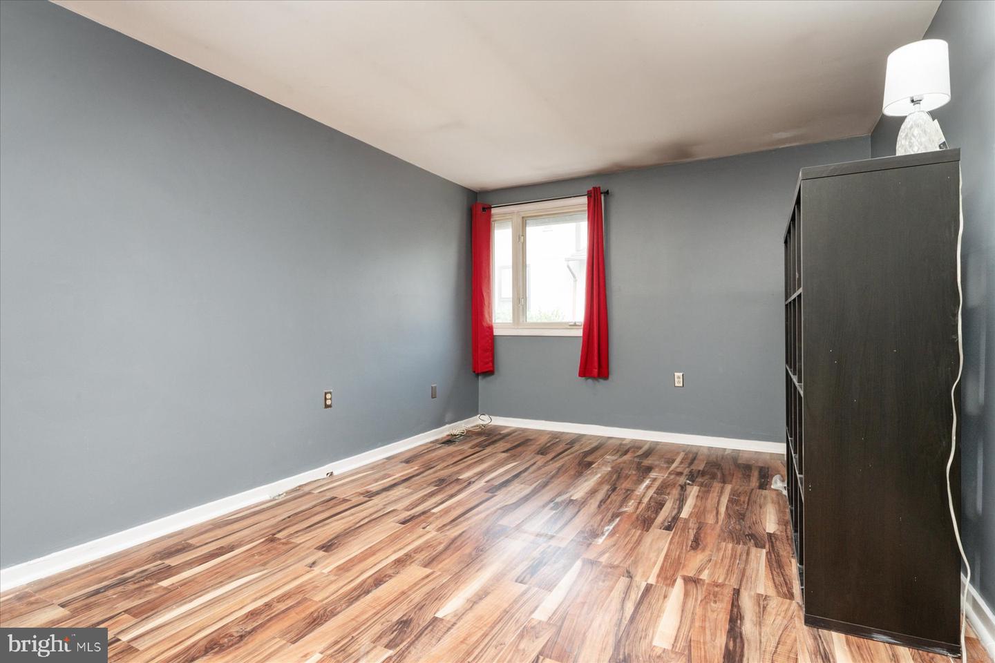 516 West Ct Property Photo 18