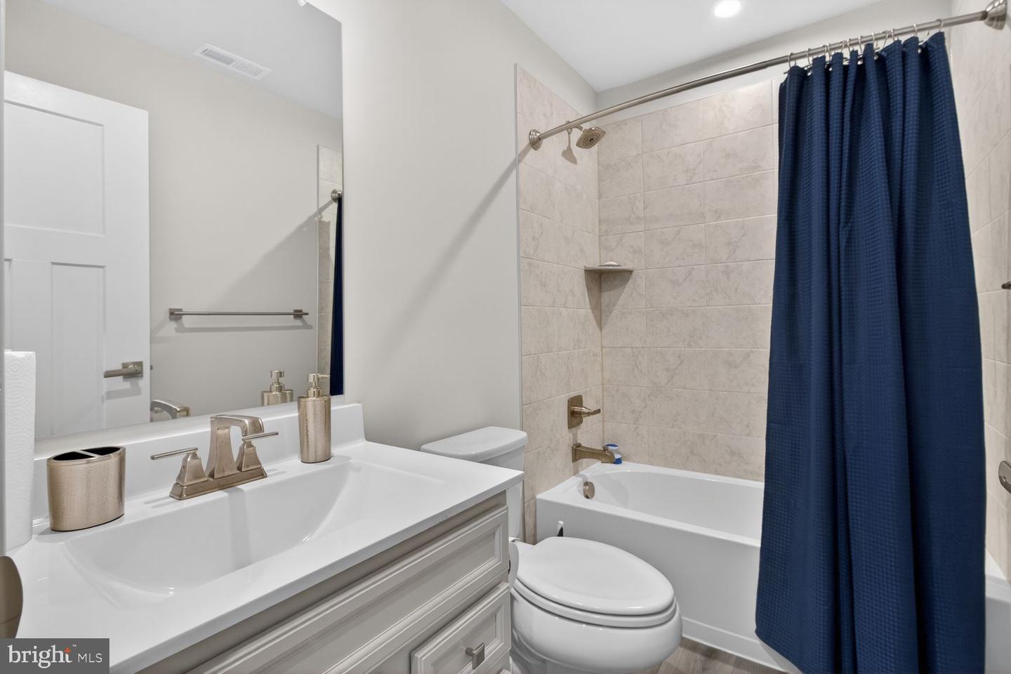 7832 Yona Ct Property Photo 26