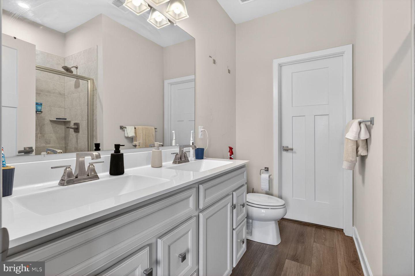 7832 Yona Ct Property Photo 30