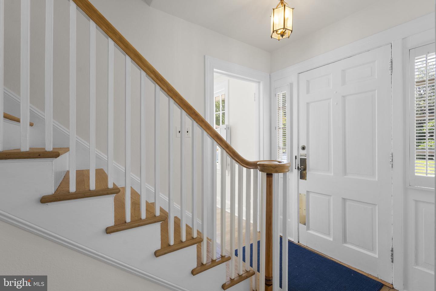 202 Wardour Dr Property Photo 6