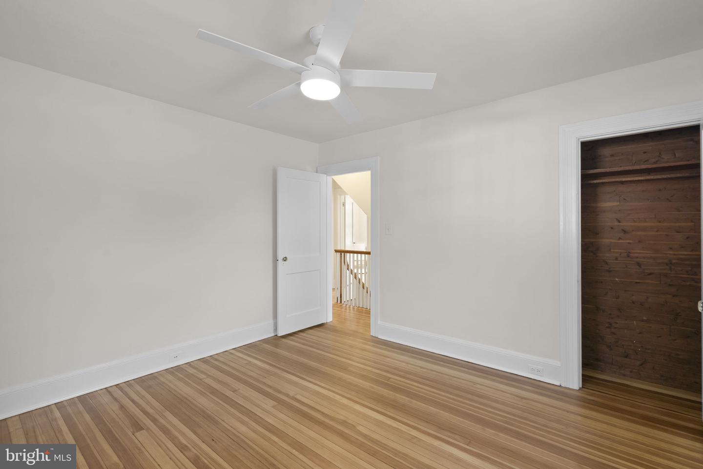 202 Wardour Dr Property Photo 35