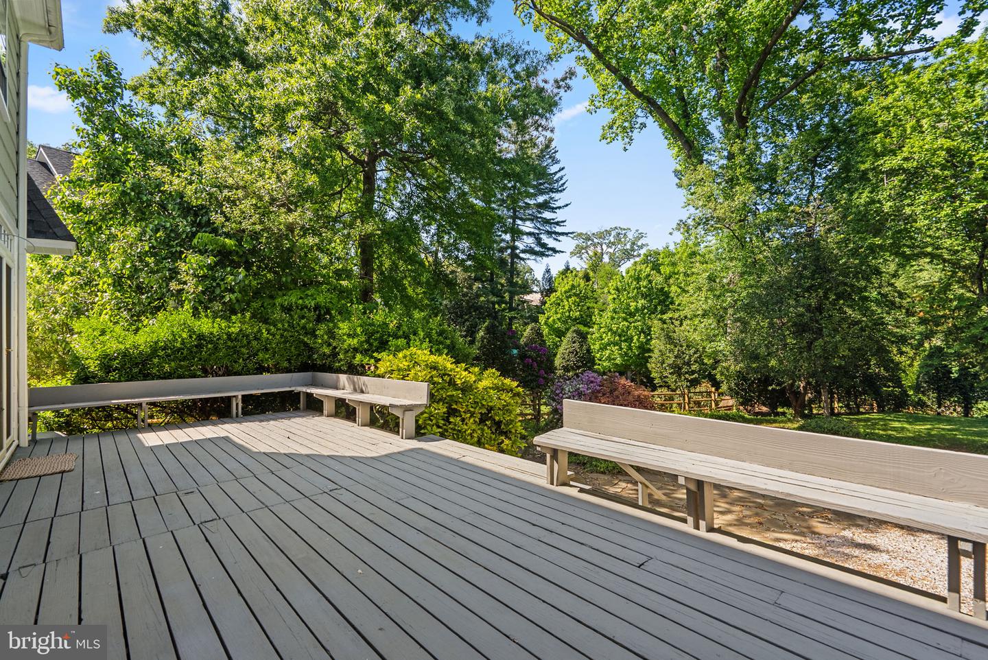 202 Wardour Dr Property Photo 45
