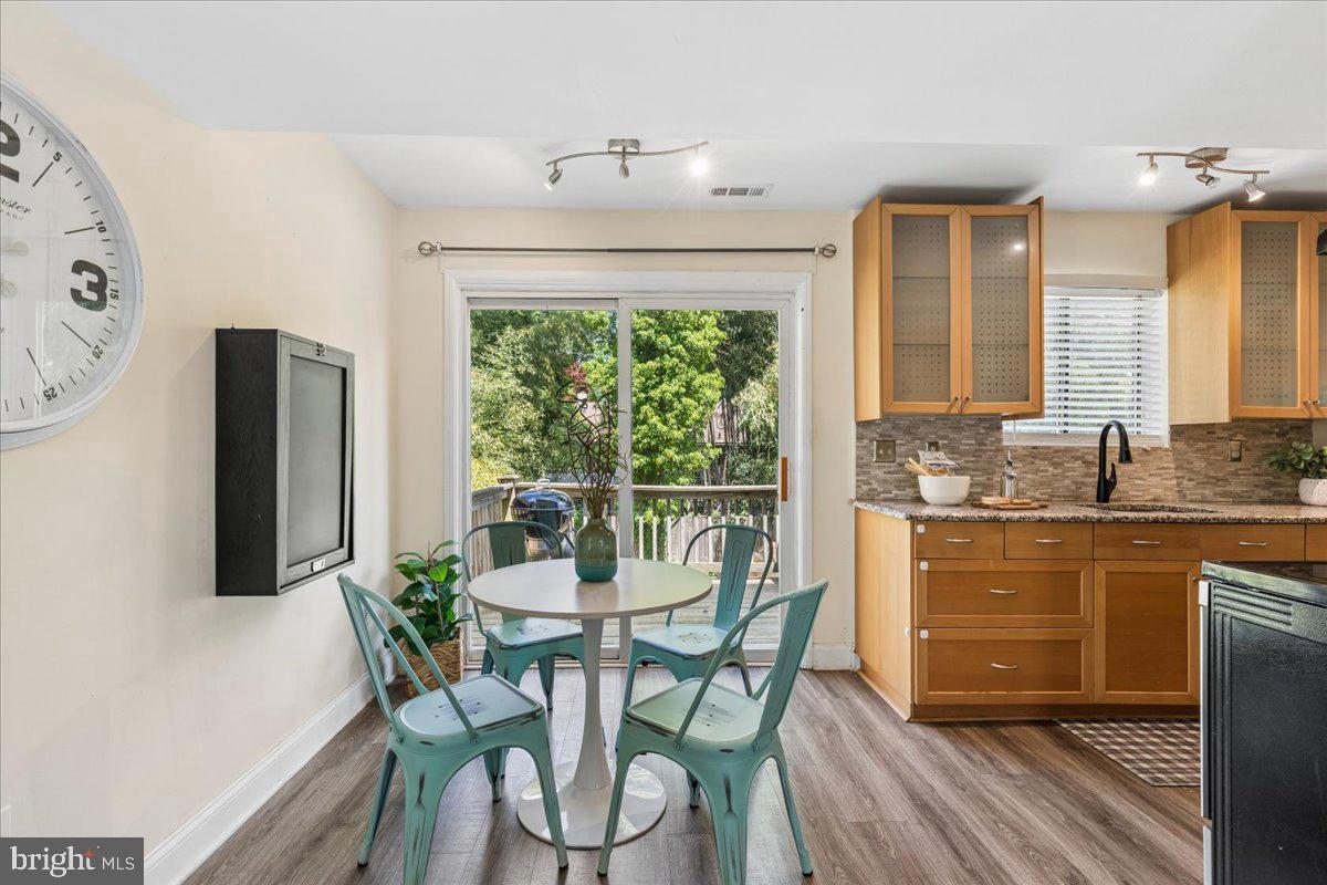 1745 Ridgely Rd Property Photo 8