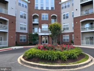 2606 Chapel Lake Dr #107 Property Photo 1